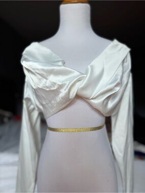 Satin Twist Front Long Sleeve Crop Top in Ivory
